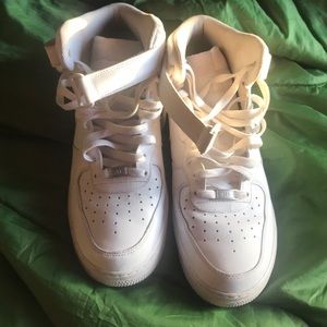 Air Force 1 mids